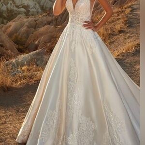 Wedding dress. Never worn or altered